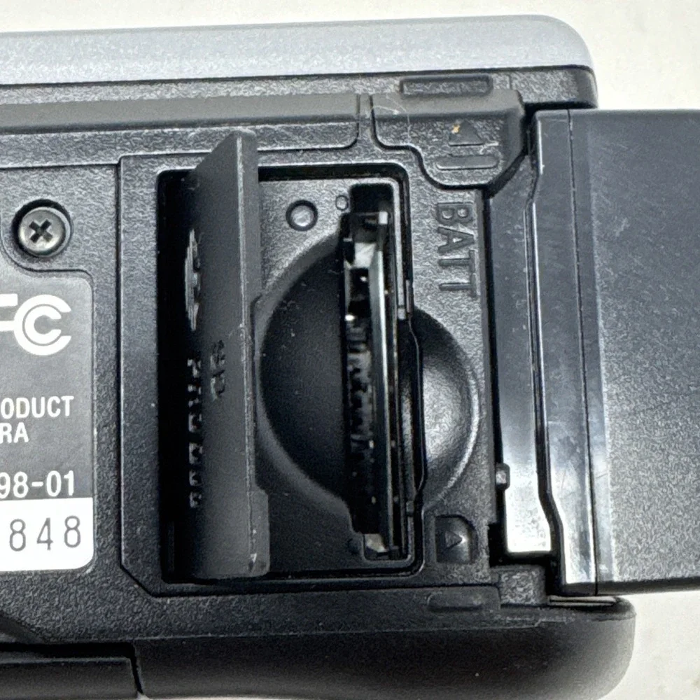 Sony Handycam DCR-SX63 16GB Camcorder Silver Bundle All Cords Memory Card & Case